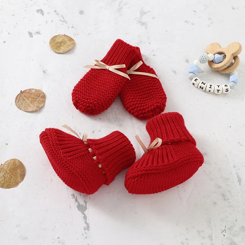 Knitted Booties & Mittens Set