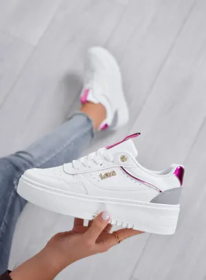 SHINE - Sneakers bianche con dettagli fucsia e scritta Love