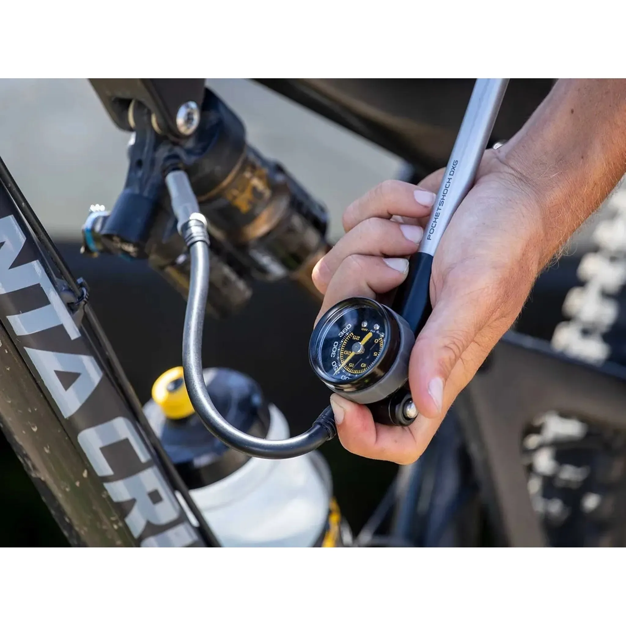 Topeak Pocketshock DXG XL Shock Pump with Dial Gauge